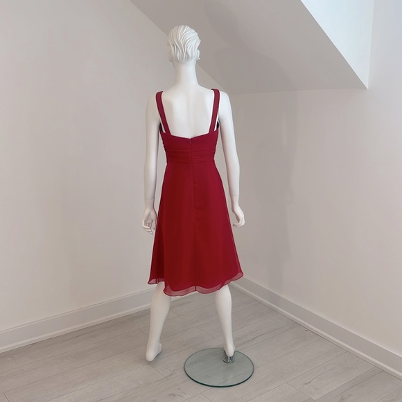 NWT SAMPLE SALE Bella Formals size 10 claret red iridescent chiffon. Pristine - Picture 4 of 7